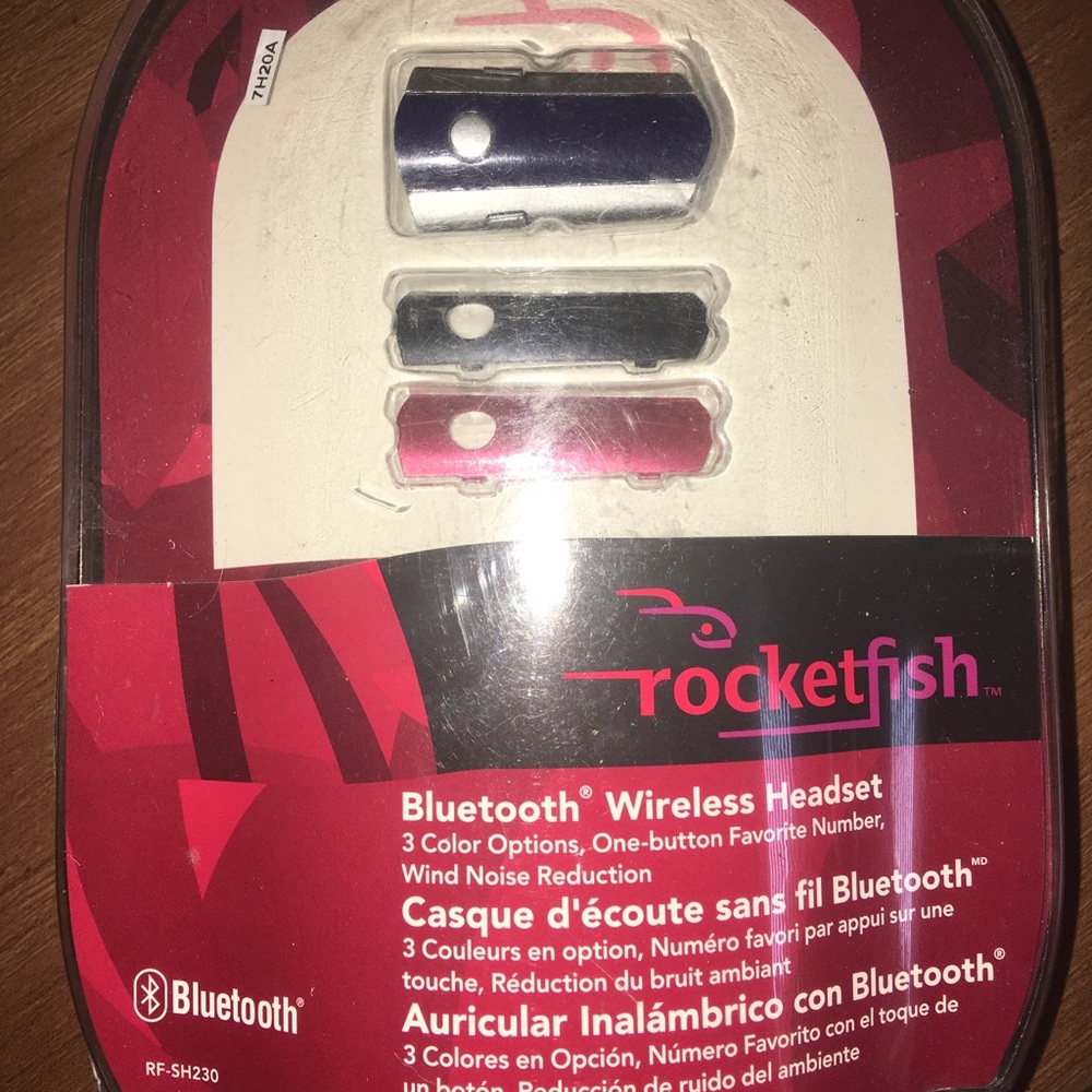 Rocketfish Bluetooth Wireless Headset